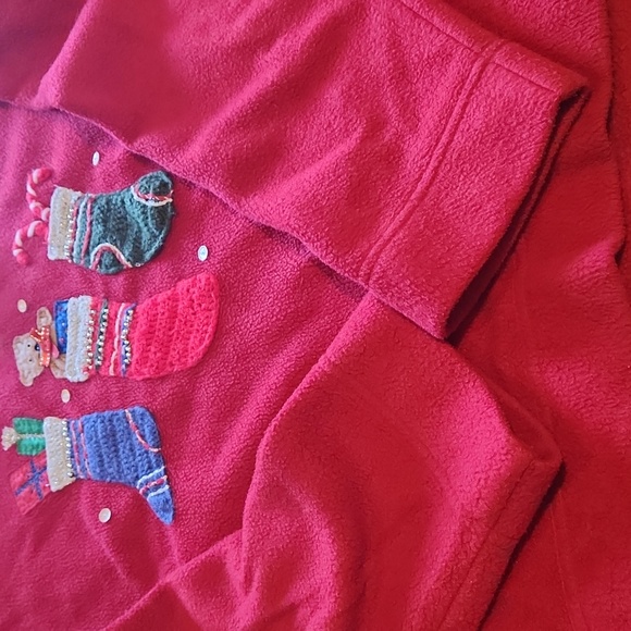 Red fleece Christmas stocking sweater - Picture 4 of 5